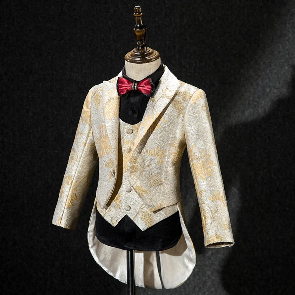 Champagne Gold Embroidered Tailcoat / Tuxedo Coat Burgundy Tie Boys Wedding Suits 2019