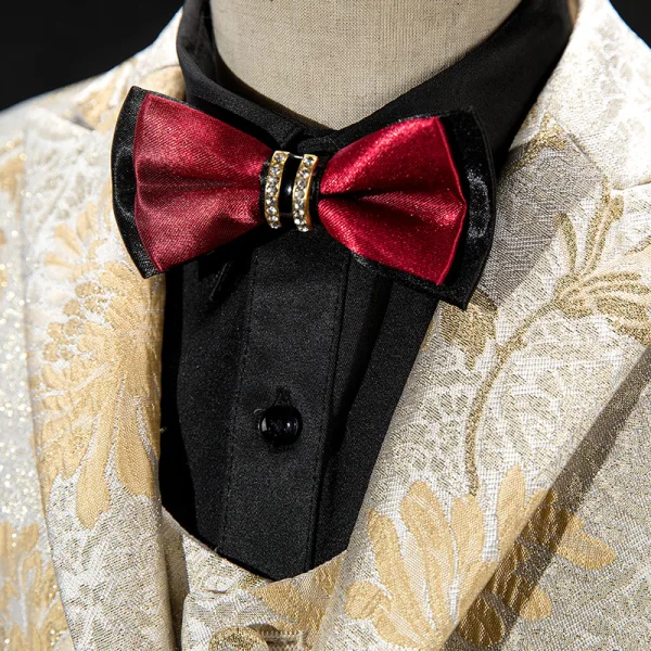Champagne Gold Embroidered Tailcoat / Tuxedo Coat Burgundy Tie Boys Wedding Suits 2019