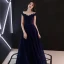 Chic / Belle Bordeaux Transparentes Robe De Soirée 2019 Princesse Encolure Dégagée Sans Manches Appliques Fleur Faux Diamant Noeud Ceinture Longue Volants Dos Nu Robe De Ceremonie