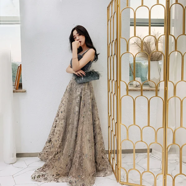 Elegant Champagne Suede Evening Dresses  2019 A-Line / Princess Shoulders Sleeveless Glitter Tulle Floor-Length / Long Ruffle Backless Formal Dresses