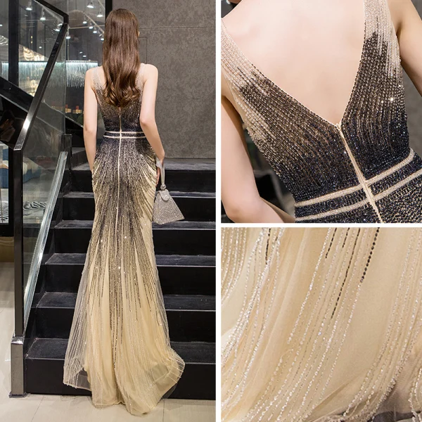 Luxe Champagne Robe De Soirée 2019 Trompette / Sirène Col v profond Sans Manches Fait main Perlage Train De Balayage Dos Nu Robe De Ceremonie