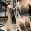 Luxe Champagne Robe De Soirée 2019 Trompette / Sirène Col v profond Sans Manches Fait main Perlage Train De Balayage Dos Nu Robe De Ceremonie