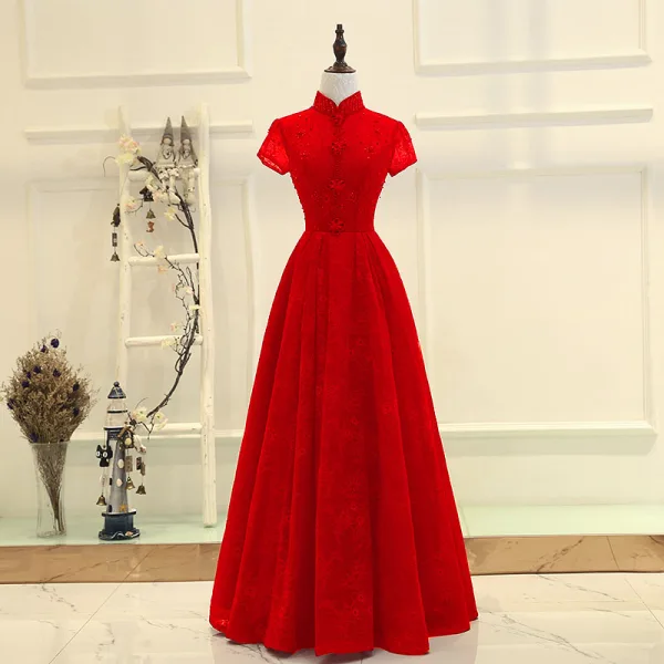 Chinese style Burgundy Evening Dresses 2019 A-Line / Princess High Neck Short Sleeve Crystal Beading Floor-Length / Long Ruffle Backless Formal Dresses