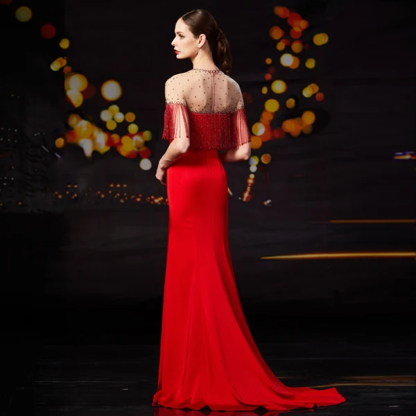 Luxe Rouge Transparentes Robe De Soirée 2019 Trompette / Sirène Encolure Dégagée Sans Manches Faux Diamant Perlage Gland Train De Balayage Volants Robe De Ceremonie