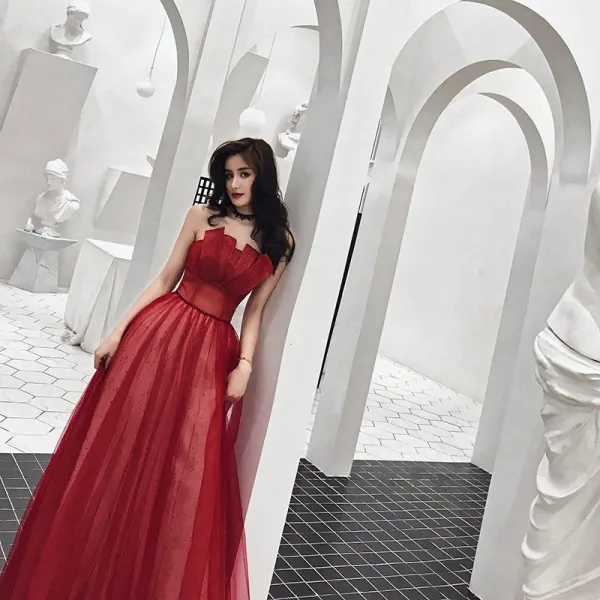 Chic / Beautiful Burgundy Evening Dresses  2019 A-Line / Princess Amazing / Unique Strapless Sleeveless Glitter Tulle Floor-Length / Long Ruffle Backless Formal Dresses