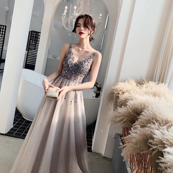 Elegant Grey Evening Dresses 2019 A-Line / Princess V-Neck Sleeveless Sequins Court Train Ruffle Backless Formal Dresses