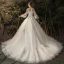 Élégant Ivoire Transparentes Robe De Mariée 2019 Princesse De l'épaule Gonflée Manches Longues Dos Nu Appliques En Dentelle Fleur Perle Chapel Train Volants