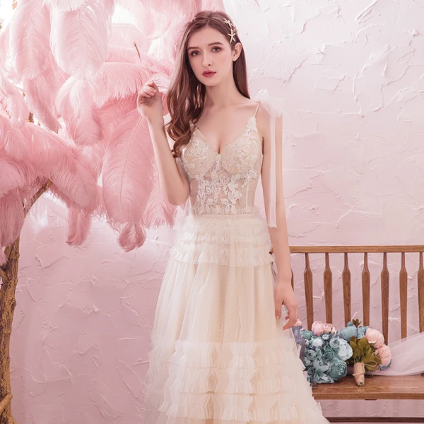Romantic Outdoor / Garden Summer Champagne Wedding Dresses 2019 A-Line / Princess Spaghetti Straps Sleeveless Backless Appliques Lace Beading Sweep Train Ruffle