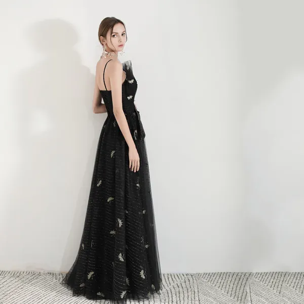 Stylowe / Modne Czarne Sukienki Wieczorowe 2019 Princessa Spaghetti Pasy Bez Rękawów Bufiasta Haftowane Cekiny Długie Wzburzyć Bez Pleców Sukienki Wizytowe