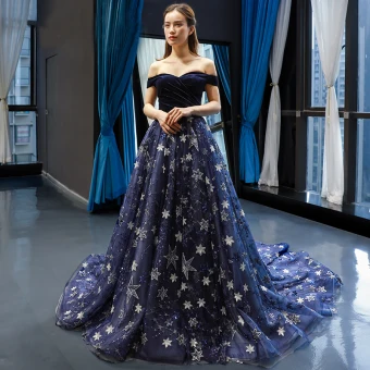 Luxe Bleu Marine Daim Robe De Soirée 2019 Princesse De L Épaule Manches Courtes Appliques En Dentelle Étoile Paillettes Chapel Train Volants Dos Nu