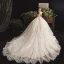Bling Bling Champagne Robe De Mariée 2019 Robe Boule Unique De l'épaule Manches Courtes Dos Nu Glitter Paillettes Tulle Chapel Train Volants