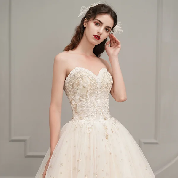 Chic / Beautiful Champagne Outdoor / Garden Wedding Dresses 2019 A-Line / Princess Sweetheart Sleeveless Backless Beading Glitter Star Floor-Length / Long Ruffle