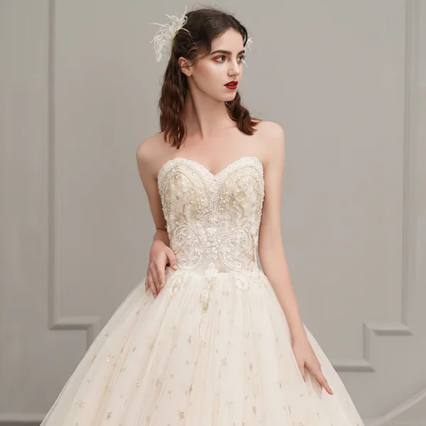 Chic / Beautiful Champagne Outdoor / Garden Wedding Dresses 2019 A-Line / Princess Sweetheart Sleeveless Backless Beading Glitter Star Floor-Length / Long Ruffle