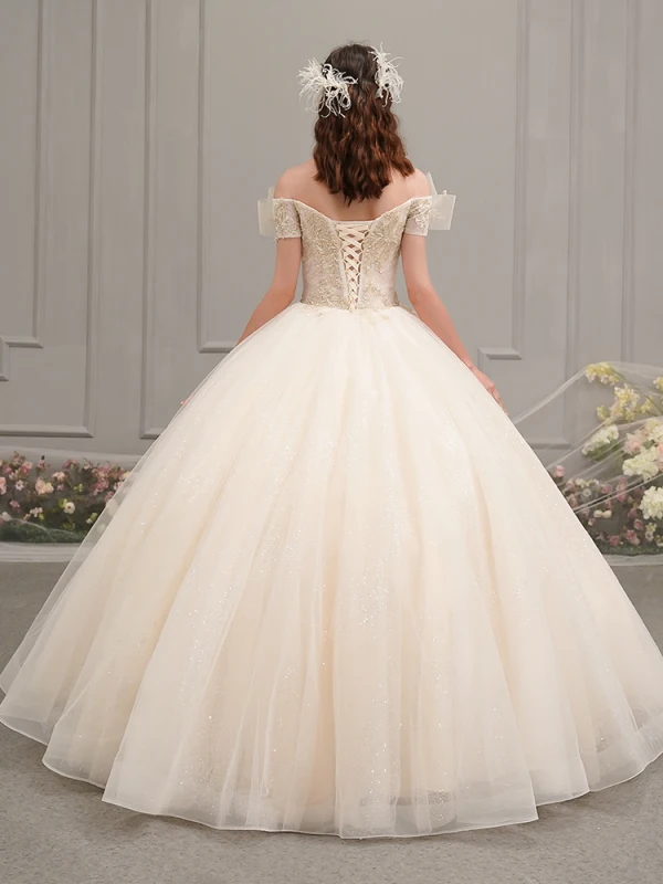 Chic / Beautiful Champagne Outdoor / Garden Wedding Dresses 2019 Ball Gown Amazing / Unique Off-The-Shoulder Short Sleeve Backless Beading Glitter Tulle Floor-Length / Long Ruffle