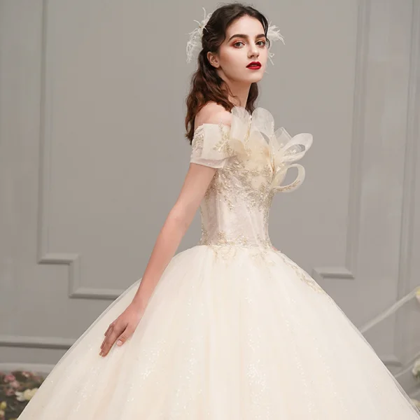 Chic / Beautiful Champagne Outdoor / Garden Wedding Dresses 2019 Ball Gown Amazing / Unique Off-The-Shoulder Short Sleeve Backless Beading Glitter Tulle Floor-Length / Long Ruffle