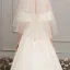 Enkla Champagne Satin Bröllopsklänningar 2019 Prinsessa Av Axeln Korta ärm Halterneck Cathedral Train Ruffle