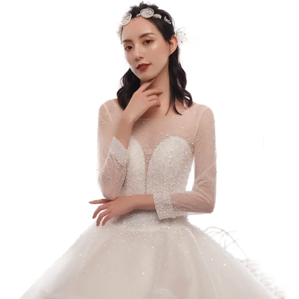 Luxus / Herrlich Champagner Durchsichtige Brautkleider / Hochzeitskleider 2019 A Linie Rundhalsausschnitt 3/4 Ärmel Rückenfreies Handgefertigt Perlenstickerei Kathedrale Schleppe Fallende Rüsche
