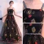 Charmant Noire Robe De Soirée 2019 Princesse Bretelles Spaghetti Sans Manches Dessin animé Brodé Ceinture Longue Volants Dos Nu Robe De Ceremonie