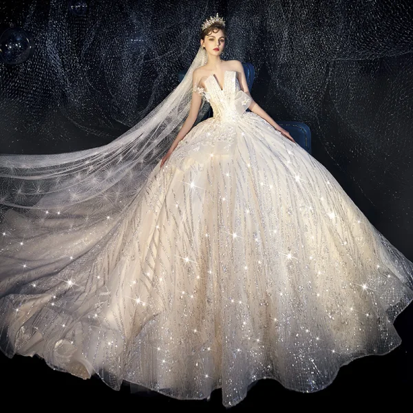 Bling Bling Champagne Brudekjoler 2019 Ballkjole Kjæreste Uten Ermer Ryggløse Appliques Blonder Glitter Paljetter Tyll Chapel Train Buste