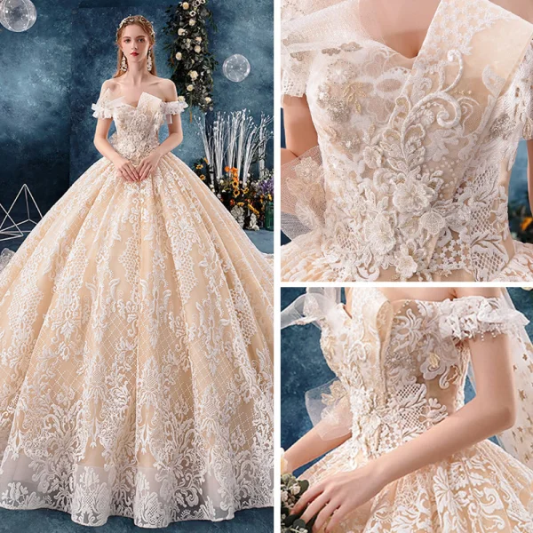 Schöne Champagner Brautkleider / Hochzeitskleider 2019 Ballkleid Off Shoulder Kurze Ärmel Rückenfreies Applikationen Spitze Kathedrale Schleppe Rüschen