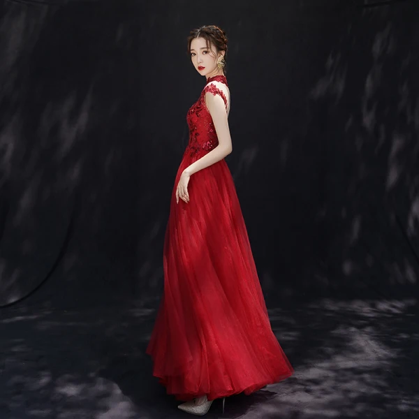Chinese style Burgundy See-through Evening Dresses 2019 A-Line / Princess High Neck Sleeveless Appliques Lace Beading Floor-Length / Long Ruffle Backless Formal Dresses