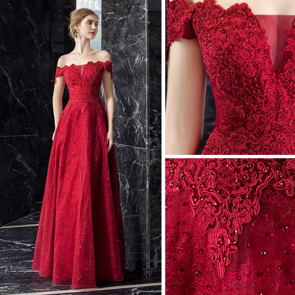Best Burgundy Lace Evening Dresses  2019 A-Line / Princess Off-The-Shoulder Short Sleeve Appliques Lace Rhinestone Floor-Length / Long Ruffle Backless Formal Dresses
