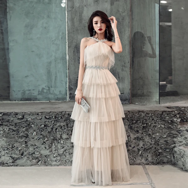 Chic / Belle Champagne Robe De Soirée 2019 Princesse Sans Manches Faux Diamant Ceinture Longue Volants en Cascade Dos Nu Robe De Ceremonie