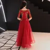 Style Chinois Rouge Robe De Soirée 2019 Princesse V-Cou 1/2 Manches Ceinture Doré Appliques En Dentelle Longue Volants Robe De Ceremonie