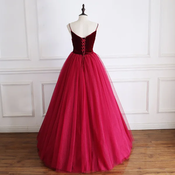 Modest / Simple Burgundy Suede Prom Dresses 2019 A-Line / Princess Spaghetti Straps Sleeveless Floor-Length / Long Ruffle Backless Formal Dresses