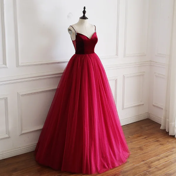 Modest / Simple Burgundy Suede Prom Dresses 2019 A-Line / Princess Spaghetti Straps Sleeveless Floor-Length / Long Ruffle Backless Formal Dresses