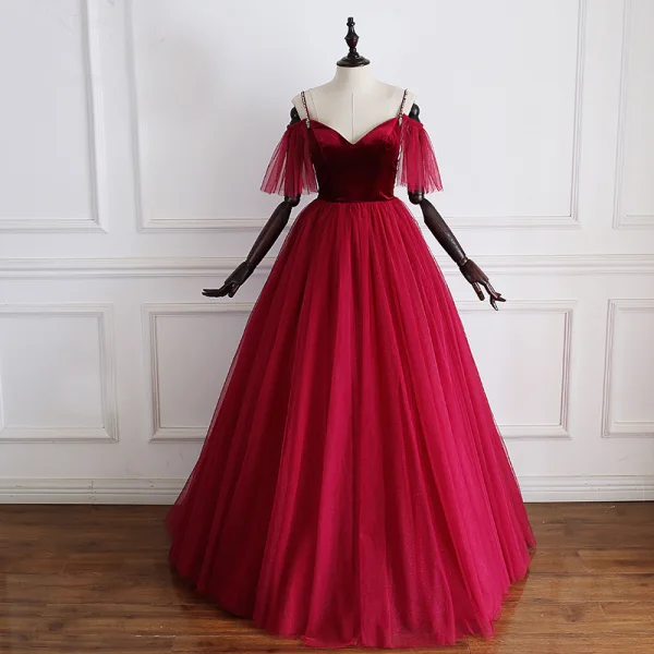 Modest / Simple Burgundy Suede Prom Dresses 2019 A-Line / Princess Spaghetti Straps Sleeveless Floor-Length / Long Ruffle Backless Formal Dresses