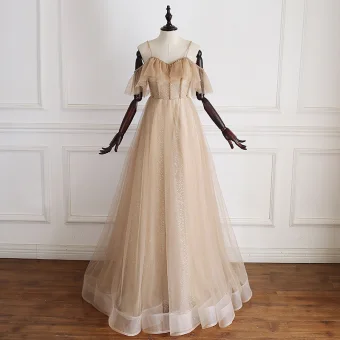 Luxe Doré Robe De Bal 2019 Princesse Bretelles Spaghetti Manches Courtes Perlage Glitter Tulle Longue Volants Dos Nu Robe De Ceremonie