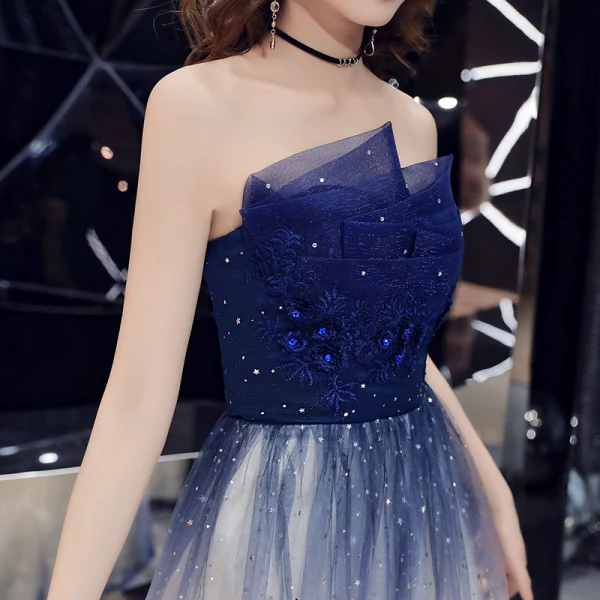 Élégant Bleu Marine Dégradé De Couleur Champagne Robe De Soirée 2019 Princesse Bustier Sans Manches Appliques En Dentelle Faux Diamant Glitter Tulle Longue Volants Dos Nu Robe De Ceremonie