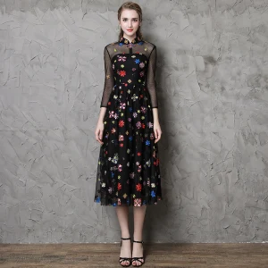Vintage Originale Noire Transparentes Robe De Soirée 2019 Princesse Col Haut 3 4 Manches Coloré Dessin Animé Appliques En Dentelle Thé Longueur Volants Robe De Ceremonie