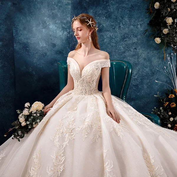 Elegant Champagne Wedding Dresses 2019 A-Line / Princess Off-The-Shoulder V-Neck Short Sleeve Backless Appliques Lace Beading Cathedral Train Ruffle