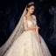 Bling Bling Champagne Robe De Mariée 2019 Robe Boule De l'épaule Manches Courtes Dos Nu Glitter Paillettes Cathedral Train Volants