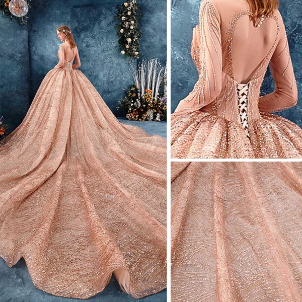 Unique Gold Durchsichtige Brautkleider / Hochzeitskleider 2019 Ballkleid Rundhalsausschnitt Lange Ärmel Rückenfreies Herzförmig Perlenstickerei Glanz Pailletten Kathedrale Schleppe Rüschen