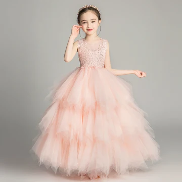 Mooie Prachtige Parel Roze Doorzichtige Bloemenmeisjes Jurken 2019 Baljurk Ronde Hals Mouwloos Appliques Kant Rhinestone Lange Cascading Ruches Ruglooze Jurken Voor Bruiloft