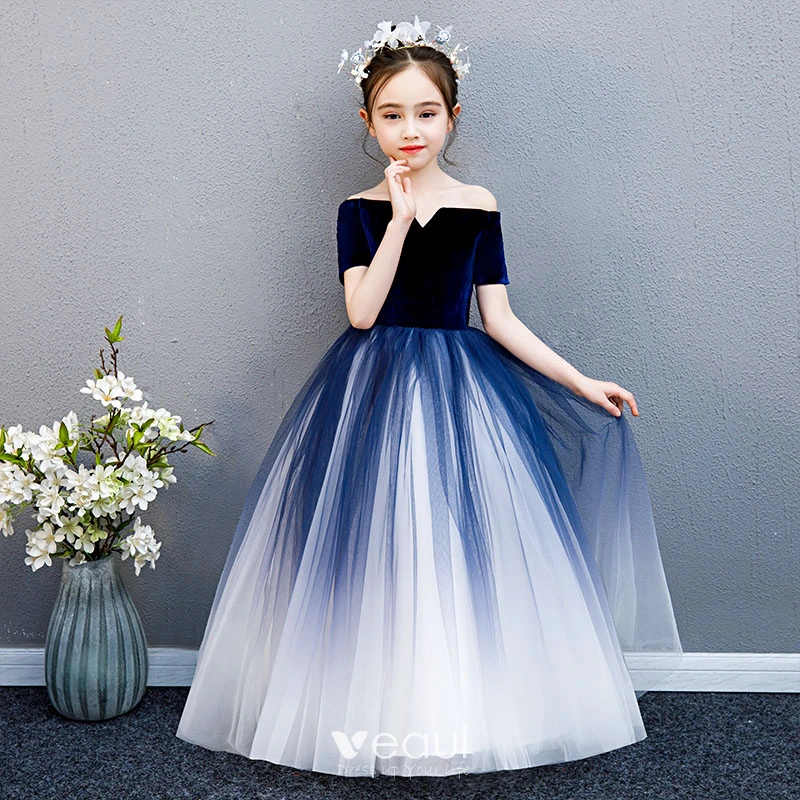 Elegant Navy Blue Gradient Color Suede Flower Girl Dresses 2019 Ball Gown Off The Shoulder Short Sleeve Floor Length Long Ruffle Backless Wedding Party Dresses