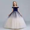 Chic / Beautiful Navy Blue Champagne Gradient-Color Suede Flower Girl Dresses 2019 A-Line / Princess Off-The-Shoulder Short Sleeve Floor-Length / Long Ruffle Backless Wedding Party Dresses