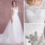 Elegante Weiß Brautkleider 2018 A Linie Rundhalsausschnitt Ärmellos Rückenfreies Applikationen Mit Spitze Strass Stoffgürtel Hof-Schleppe