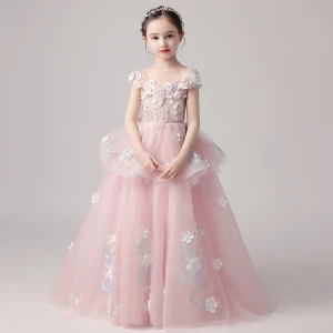 Schöne Pearl Rosa Blumenmädchenkleider 2019 Ballkleid Off Shoulder Kurze Ärmel Applikationen Blumen Perlenstickerei Perle Lange Rüschen Rückenfreies Kleider Für Hochzeit