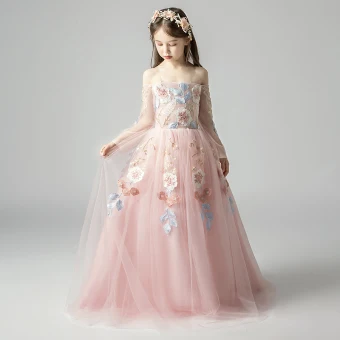 Eleganta Pärla Rosa Brudnäbbsklänning 2019 Prinsessa Av Axeln Långärmad Appliqués Spets Långa Ruffle Halterneck Klänning Till Bröllop
