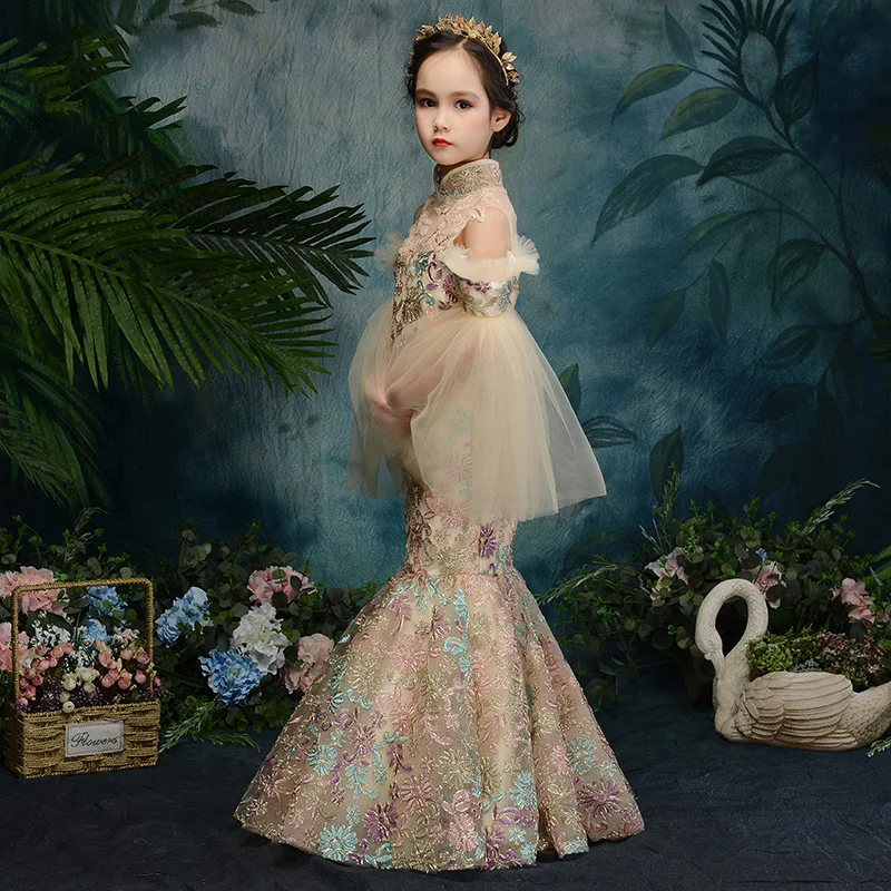 Chinese Style Champagne See Through Flower Girl Dresses 2019 Trumpet Mermaid High Neck Bell Sleeves Appliques Lace Beading Floor Length Long Wedding Party Dresses Chinese Style Champagne See Through Flower Girl Dresses 2019 Trumpet Mermaid High Neck Bell Sleeves Appliques Lace Beading Floor Length Long Wedding Party Dresses