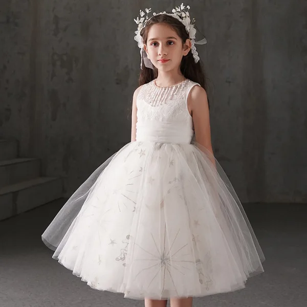 Chic / Beautiful Ivory Flower Girl Dresses 2019 Ball Gown Scoop Neck Sleeveless Bow Appliques Lace Beading Short Ruffle Wedding Party Dresses