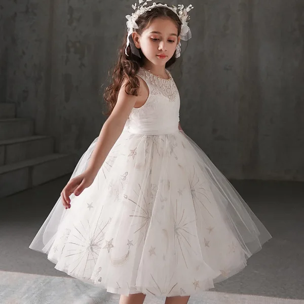 Chic / Beautiful Ivory Flower Girl Dresses 2019 Ball Gown Scoop Neck Sleeveless Bow Appliques Lace Beading Short Ruffle Wedding Party Dresses