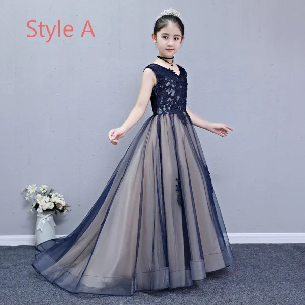 Chic / Beautiful Navy Blue Flower Girl Dresses 2019 A-Line / Princess V-Neck Sleeveless Appliques Lace Sweep Train Ruffle Backless Wedding Party Dresses