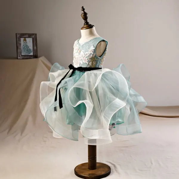 Elegant Green Flower Girl Dresses 2019 Ball Gown Scoop Neck Sleeveless Appliques Sequins Tea-length Cascading Ruffles Backless Wedding Party Dresses