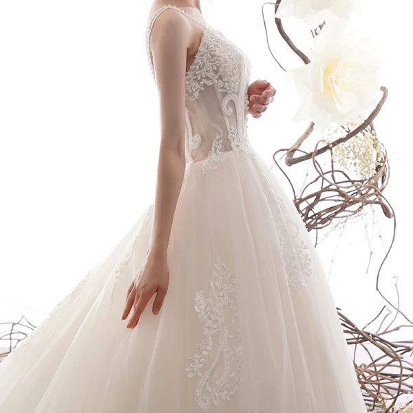 Best Champagne Wedding Dresses 2019 A-Line / Princess Spaghetti Straps Sleeveless Backless Appliques Lace Handmade Beading Cathedral Train Ruffle