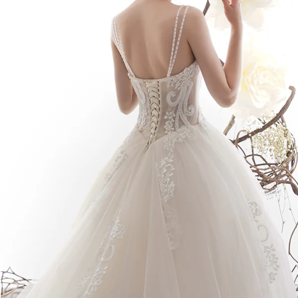 Best Champagne Wedding Dresses 2019 A-Line / Princess Spaghetti Straps Sleeveless Backless Appliques Lace Handmade Beading Cathedral Train Ruffle